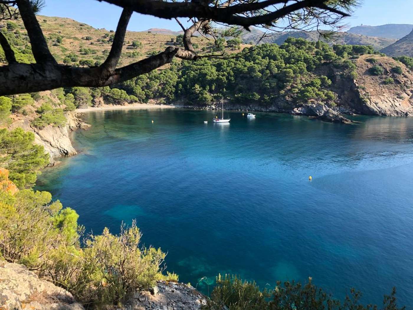 Descobreix el Camí de Ronda de Roses